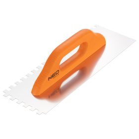   Acél simító, fogazott, rozsdamentes, 380x128mm, 10x10x10mm, fa markolat