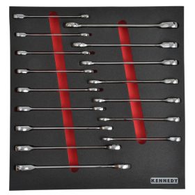   Kennedy Pro - 16 RÉSZES RACSNIS CSILLAG-VILLÁSKULCSKÉSZLET SZIVACSBAN M1832