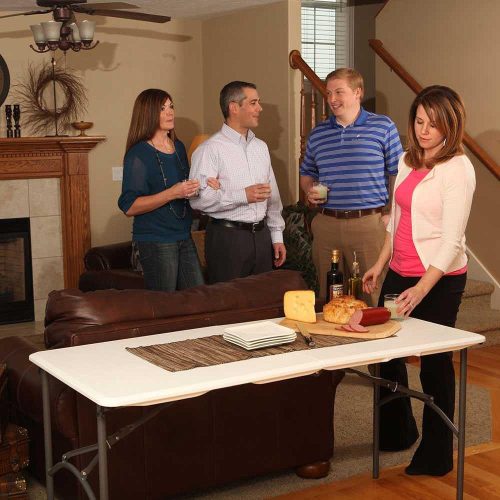 LIFETIME összecsukható asztal 150 cm 